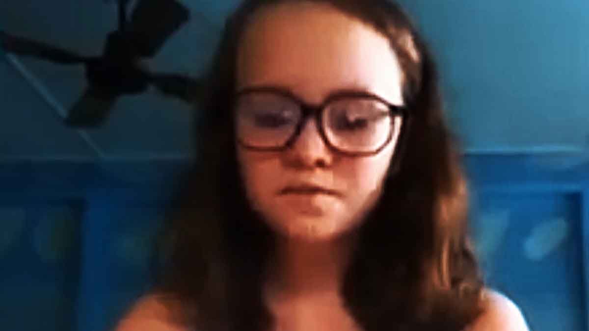 Pokus se zapálením bankovek má nečekaný závěr