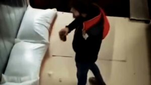 Chytrá ruční manipulace s 50 kg pytli