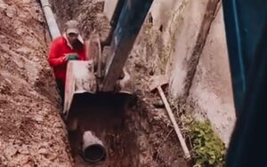 Podceněné riziko při strojním kopání výkopu